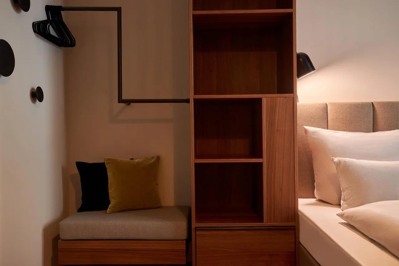 Cocoon Sendlinger Tor Hotel Munich 4*,