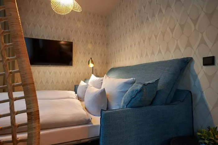 Отель Cocoon Sendlinger Tor Мюнхен 4*,