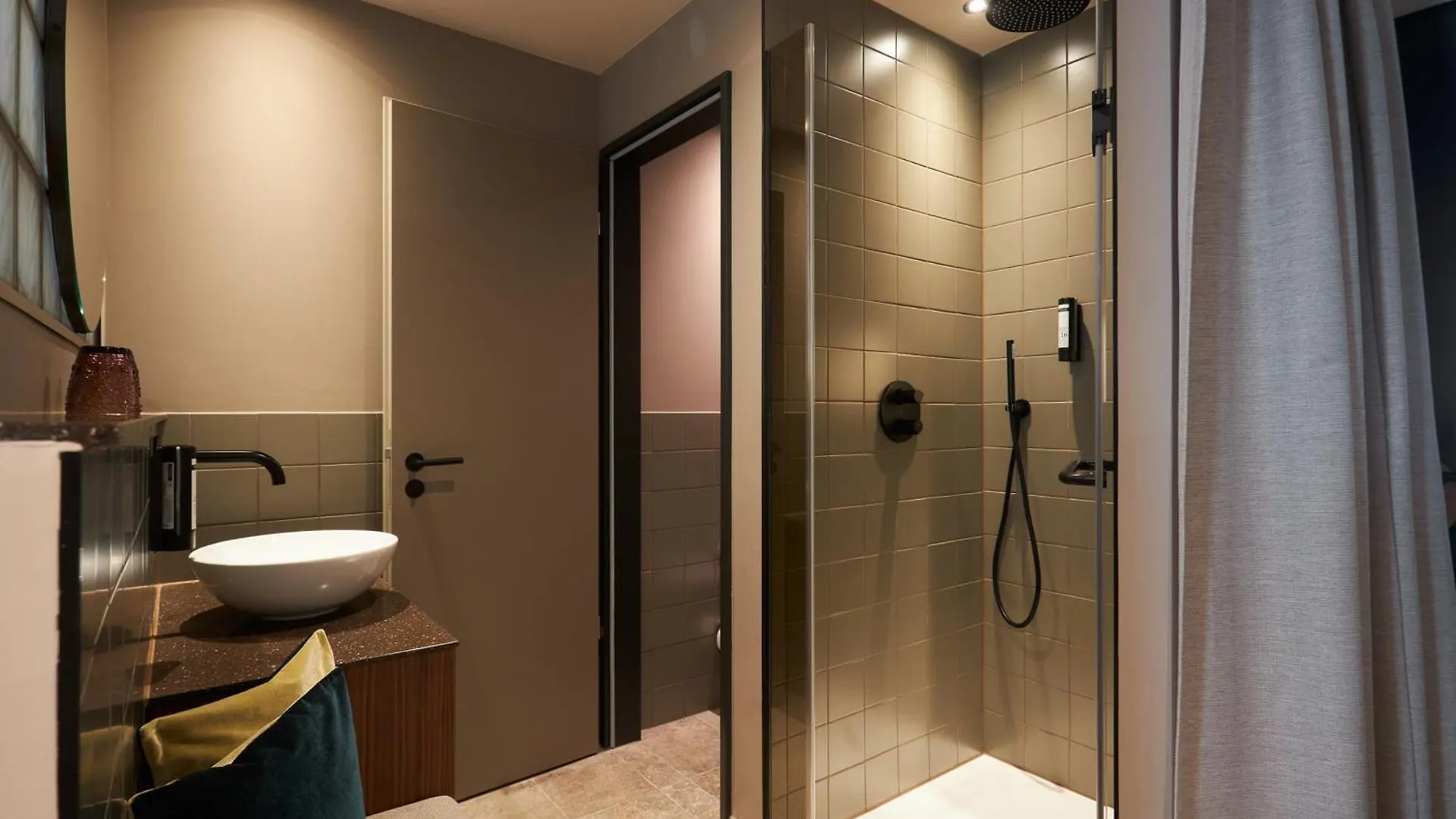 ****  Hotel Cocoon Sendlinger Tor München Deutschland